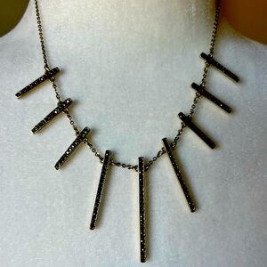 Silver and Black Gemstone Starburst Choker